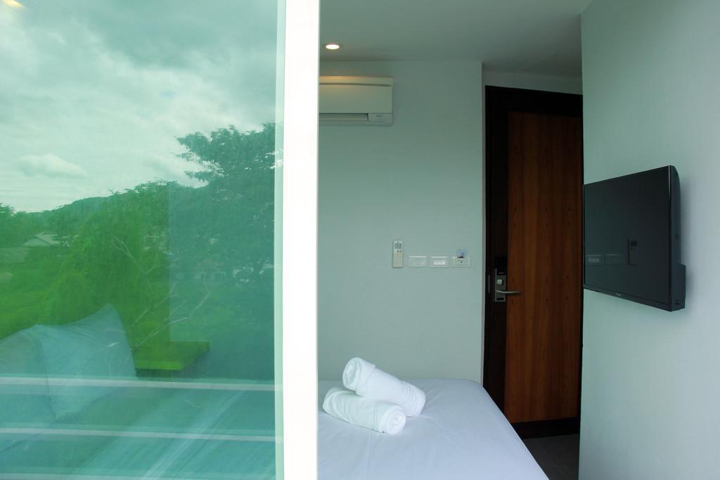 Cheeky Monkey'S Samui Hotel Chaweng Beach Buitenkant foto